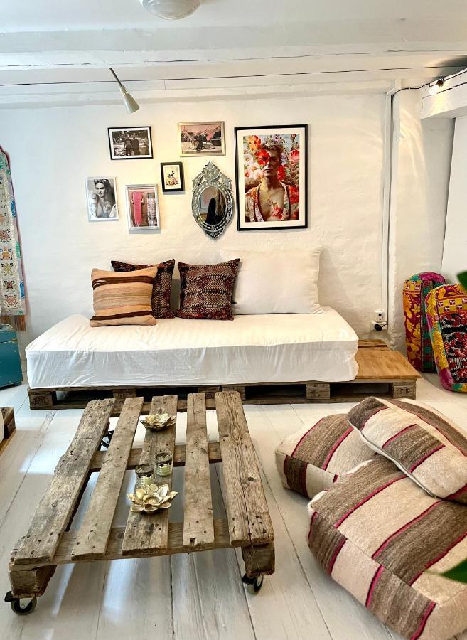 A Charming And Beautiful Oasis In The Heart Of Copenhagen Apartment Екстериор снимка